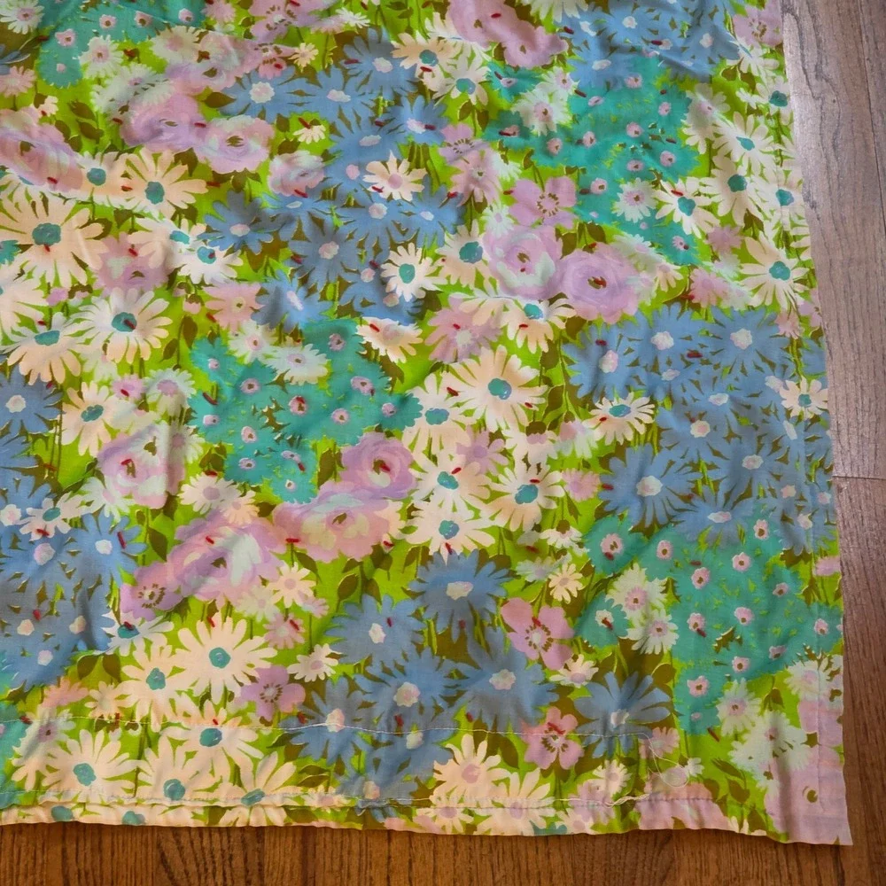 Vintage Handmade‎ Patchwork Quilt Plaid Floral 1960s Farmhouse Americana 70x86